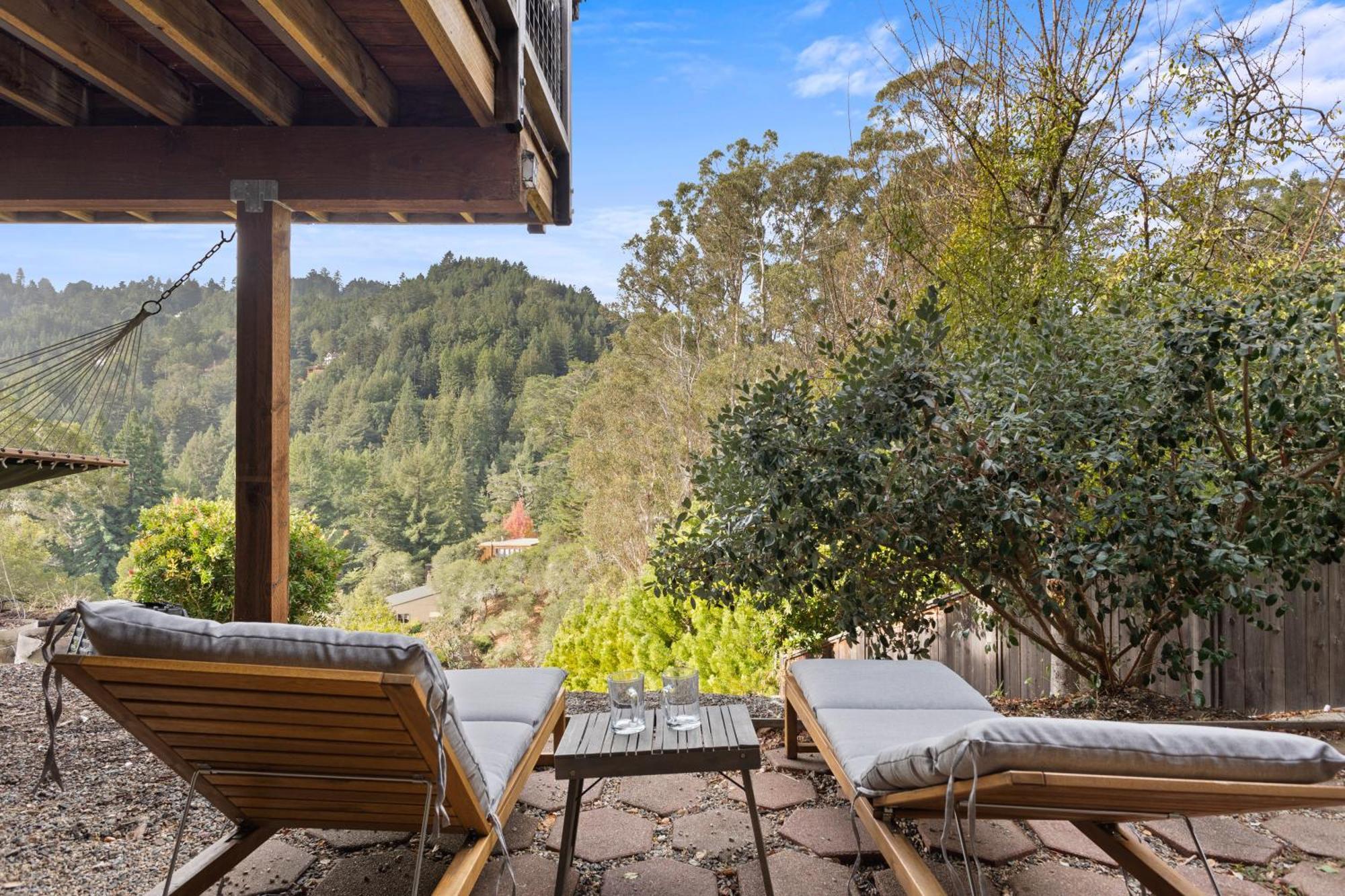 Enchanted Waterfall Sanctuary Mill Valley Exterior photo